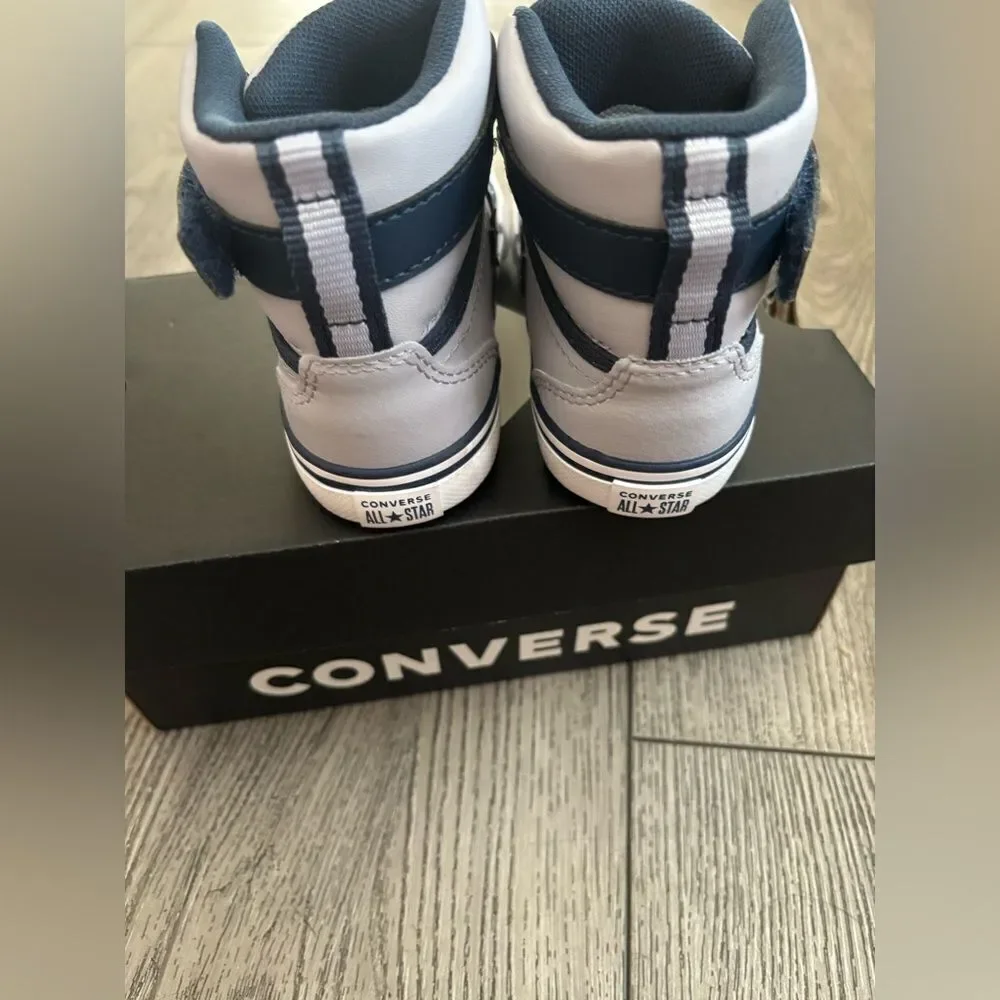 Converse High-Tops in Light Gray and Dark Blue